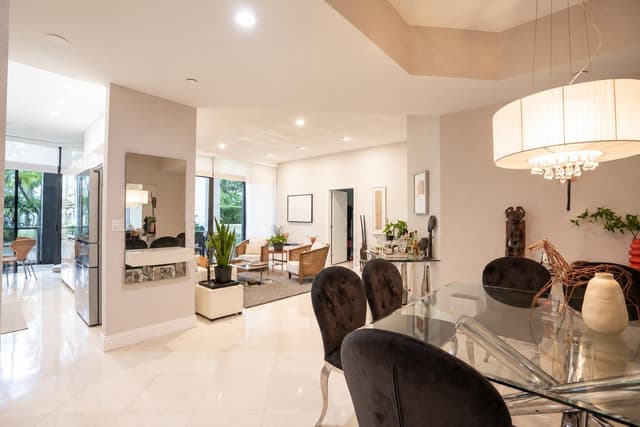 3600 YACHT CLUB Drive # 102, Aventura FL 33180 - Aventura, FL - Photo 2