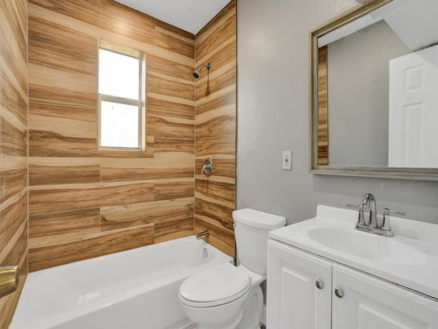 5231 NE 19TH Terrace, Pompano Beach FL 33064 - Pompano Beach, FL - Photo 6