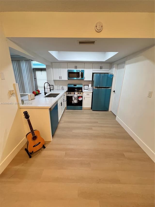 4177 NW 52nd Ave, Lauderdale Lakes FL 33319 - Lauderdale Lakes, FL - Photo 2