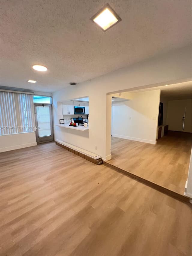 4177 NW 52nd Ave, Lauderdale Lakes FL 33319 - Lauderdale Lakes, FL - Photo 3