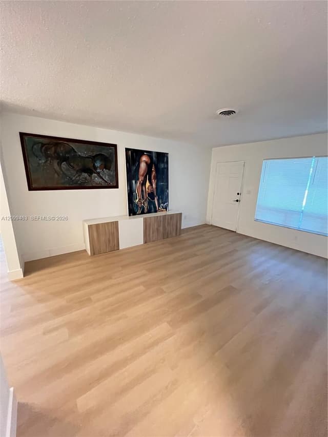 4177 NW 52nd Ave, Lauderdale Lakes FL 33319 - Lauderdale Lakes, FL - Photo 4