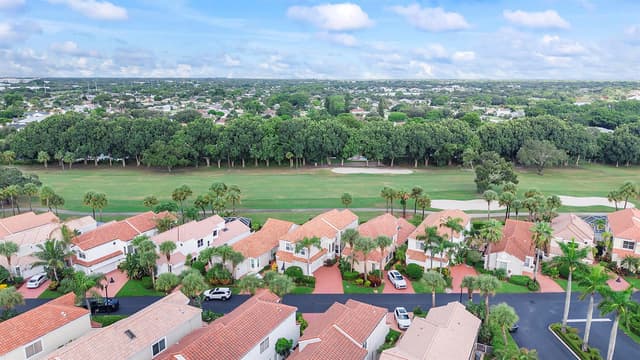 17595 Tiffany Trace Drive, Boca Raton FL 33487 - Boca Raton, FL - Photo 4