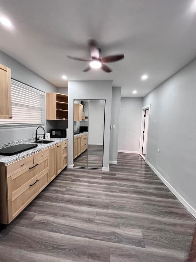 802 SW 5th Avenue, Delray Beach FL 33444 - Delray Beach, FL - Photo 3