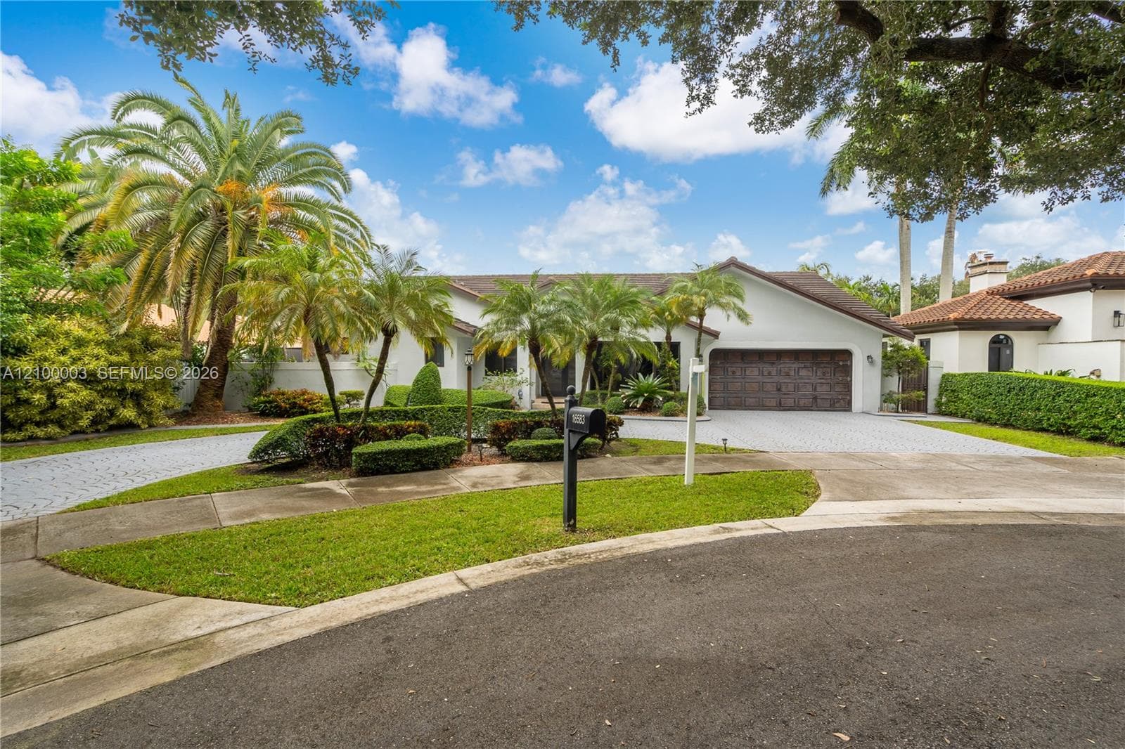 16583 NW 83rd Pl, Miami Lakes FL 33016 - Miami Lakes, FL - Photo 1