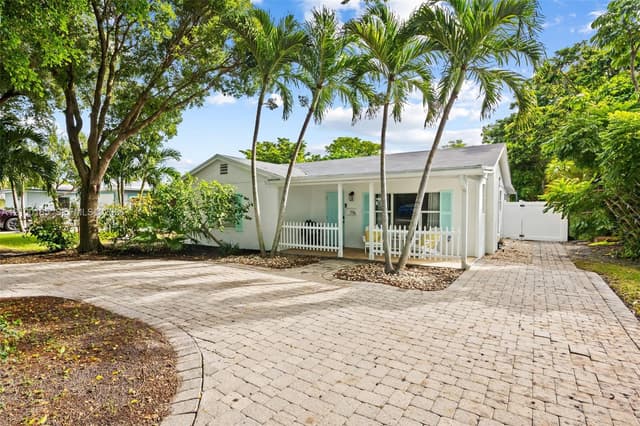 716 NE 11th Ave, Pompano Beach FL 33060 - Pompano Beach, FL - Photo 3