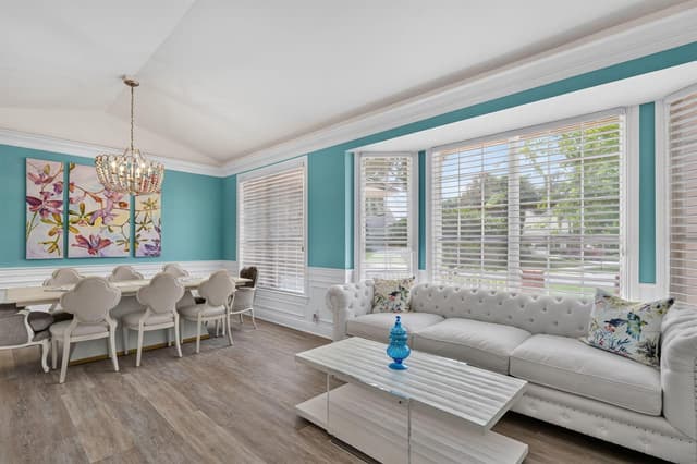 12886 LA ROCHELLE Circle, Palm Beach Gardens FL 33410 - Palm Beach Gardens, FL - Photo 5