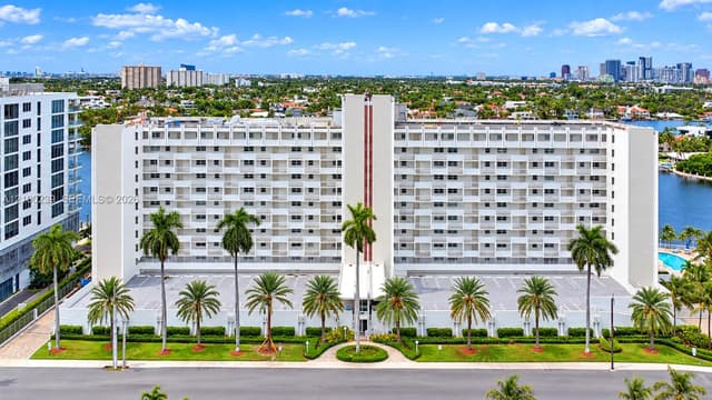 511 Bayshore Dr # 310, Fort Lauderdale FL 33304 - Fort Lauderdale, FL - Photo 4
