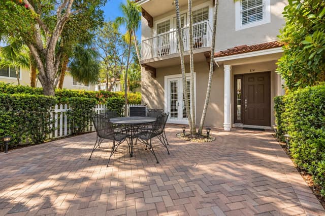 114 Ocean Cay Way, Hypoluxo FL 33462 - Hypoluxo, FL - Photo 2