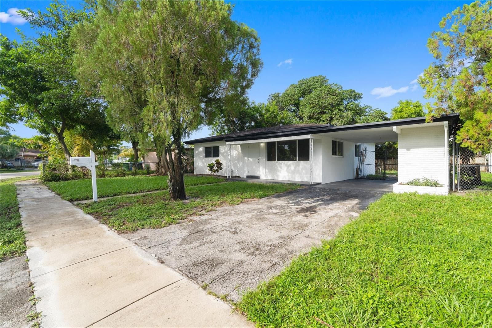 2001 NW 14TH Avenue, Fort Lauderdale FL 33311 - Fort Lauderdale, FL - Photo 1