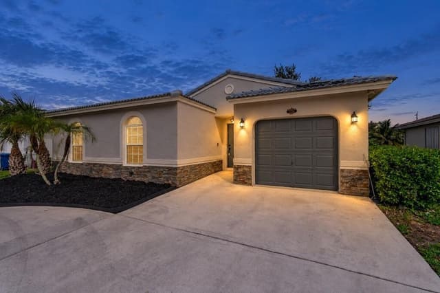 1790 NW 56TH Avenue, Lauderhill FL 33313 - Lauderhill, FL - Photo 2