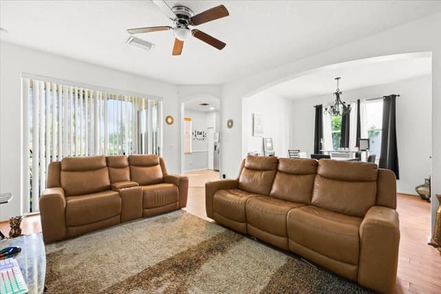 122 Seminole Lakes Drive, Royal Palm Beach FL 33411 - Royal Palm Beach, FL - Photo 3