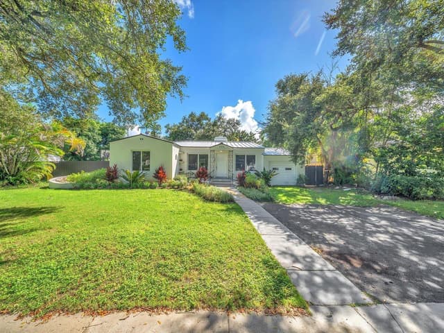 246 NE 103RD Street, Miami Shores FL 33138 - Miami Shores, FL - Photo 2
