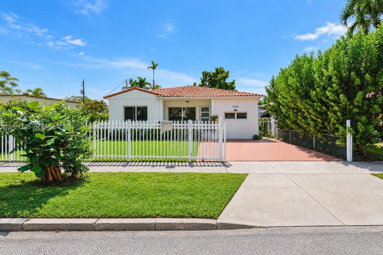 2520 SW 22nd Ter, Miami FL 33145 - Miami, FL - Photo 1