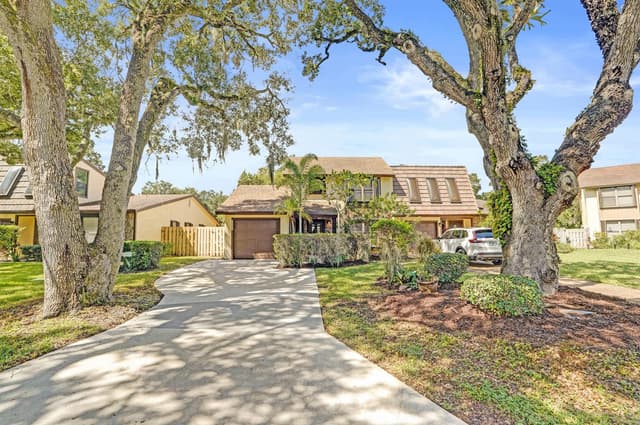 1065 RAINTREE Lane, Palm Beach Gardens FL 33410 - Palm Beach Gardens, FL - Photo 3