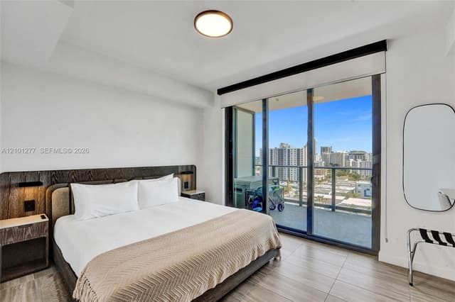 580 72nd St # 1110, Miami Beach FL 33141 - Miami Beach, FL - Photo 2