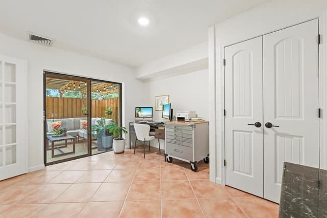 1928 19TH Lane, Palm Beach Gardens FL 33418 - Palm Beach Gardens, FL - Photo 5