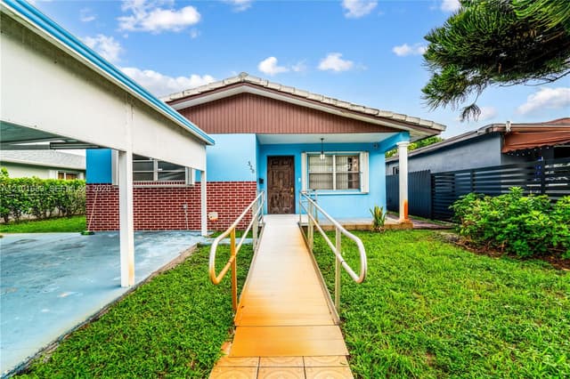 320 E 19th St, Hialeah FL 33010 - Hialeah, FL - Photo 3