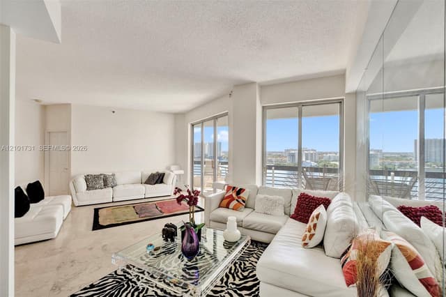 3600 Mystic Pointe Dr, Aventura FL 33180 - Aventura, FL - Photo 6