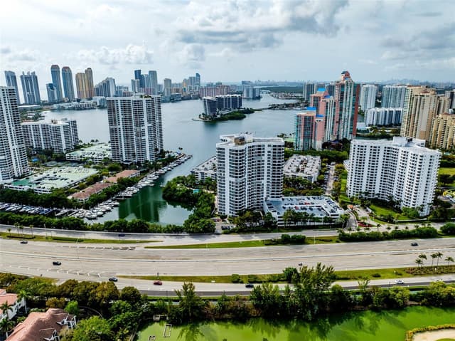 3400 NE 192 ST # 1905, Aventura FL 33180 - Aventura, FL - Photo 3
