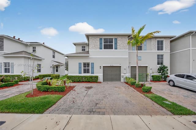 826 SE 17th St, Homestead FL 33034 - Homestead, FL - Photo 2