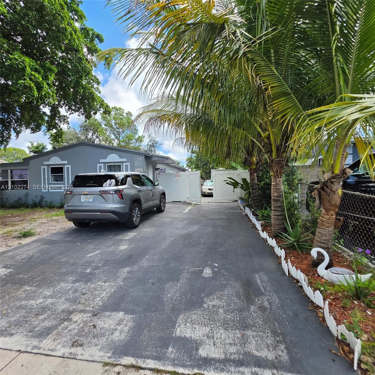 1611 N 69th Way, Hollywood FL 33024 - Hollywood, FL - Photo 1