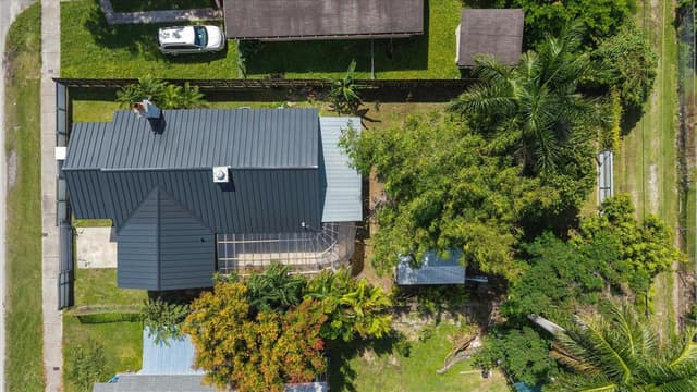 630 NW 6 Avenue, Homestead FL 33030 - Homestead, FL - Photo 2