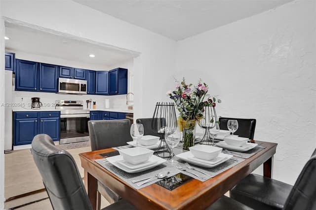 2231 NW 55th Ave, Lauderhill FL 33313 - Lauderhill, FL - Photo 2