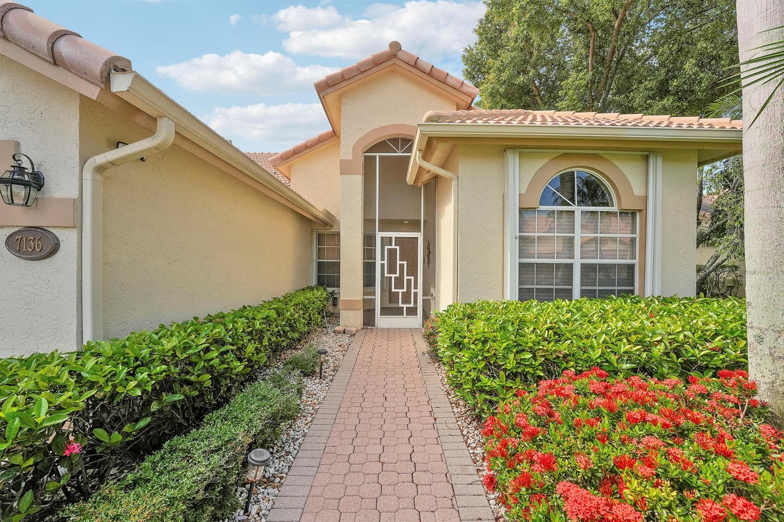 7136 ASHFORD Lane, Boynton Beach FL 33472 - Boynton Beach, FL - Photo 1