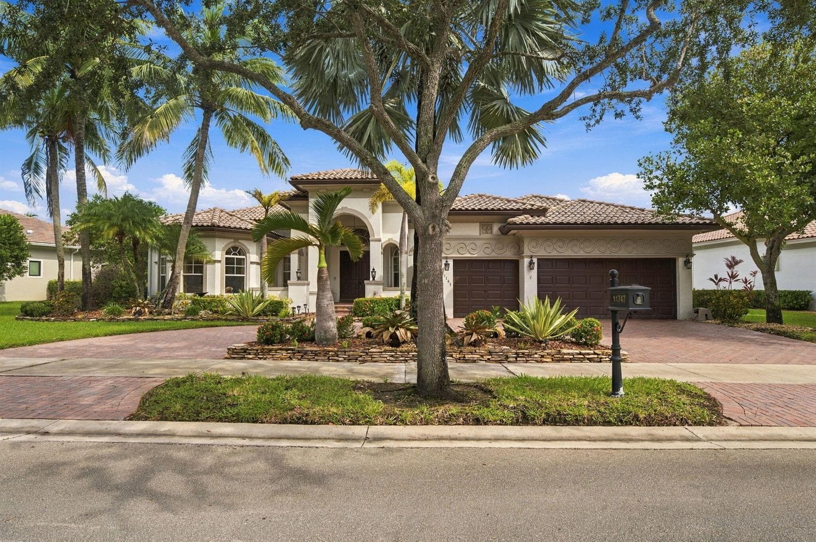 11747 NW 69TH Place, Parkland FL 33076 - Parkland, FL - Photo 1