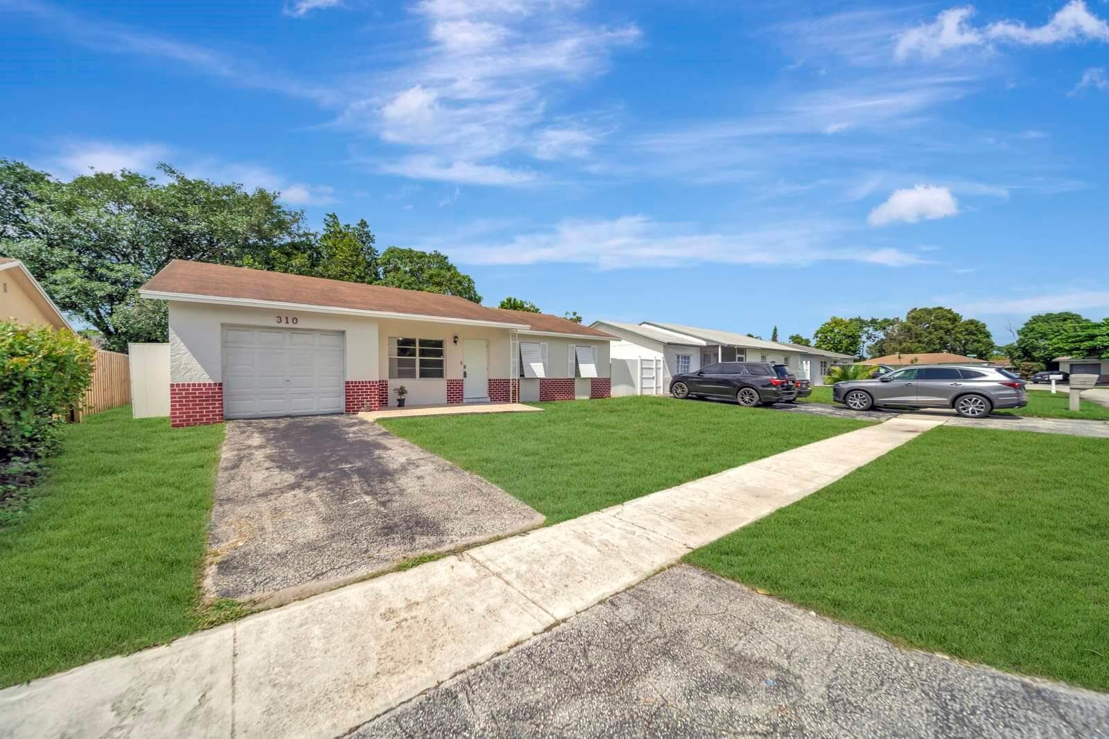 310 SW 78TH Terrace, North Lauderdale FL 33068 - North Lauderdale, FL - Photo 1