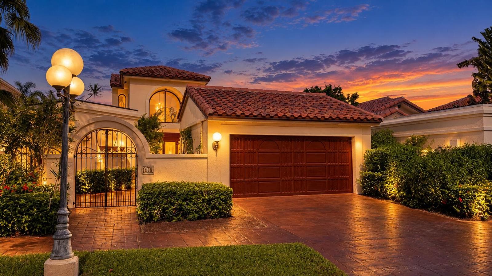 556 Deer Creek Via Genova, Deerfield Beach FL 33442 - Deerfield Beach, FL - Photo 1