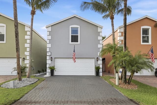 3122 Shelby Way, Palm Springs FL 33461 - Palm Springs, FL - Photo 3