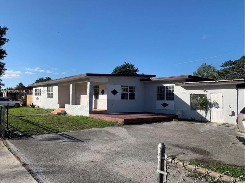 16320 NW 37th Ave, Miami Gardens FL 33054 - Miami Gardens, FL - Photo 1