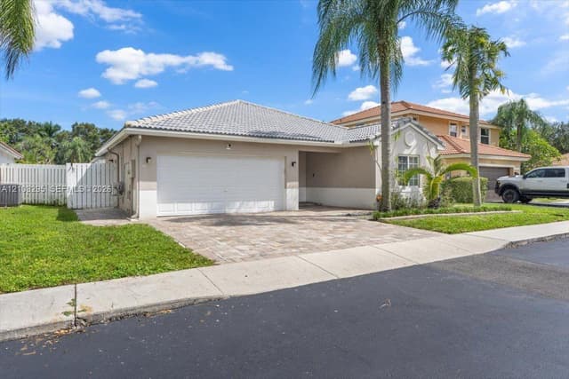 1010 NW 125th Ave, Sunrise FL 33323 - Sunrise, FL - Photo 2
