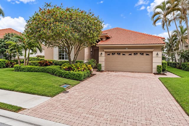 90 MONTEREY POINTE Drive, Palm Beach Gardens FL 33418 - Palm Beach Gardens, FL - Photo 2