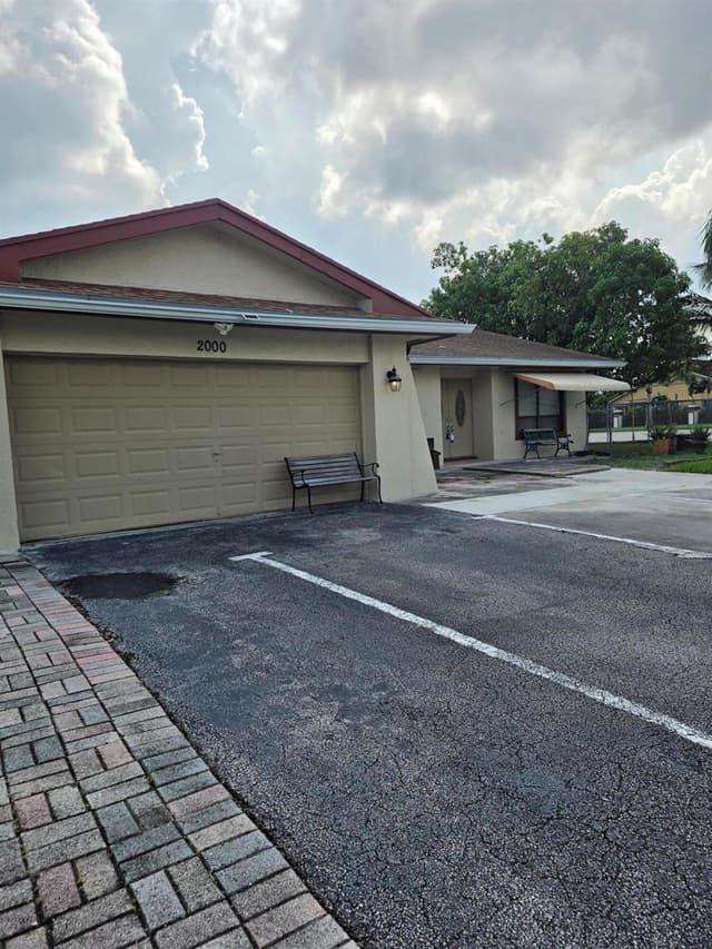 2000 NW 70TH Lane, Margate FL 33063 - Margate, FL - Photo 2