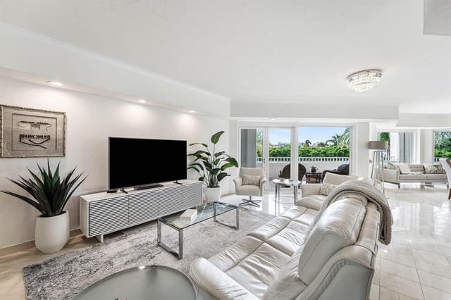 300 SE 5th Avenue # 3170, Boca Raton FL 33432 - Boca Raton, FL - Photo 2