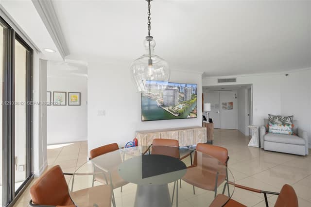 1000 W Island Blvd # 504, Aventura FL 33160 - Aventura, FL - Photo 3