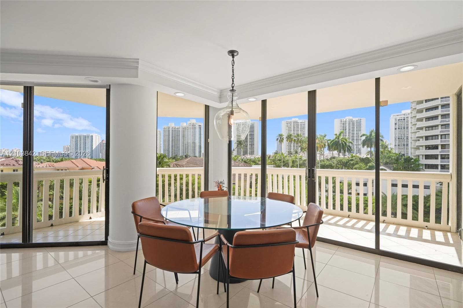 1000 W Island Blvd # 504, Aventura FL 33160 - Aventura, FL - Photo 1