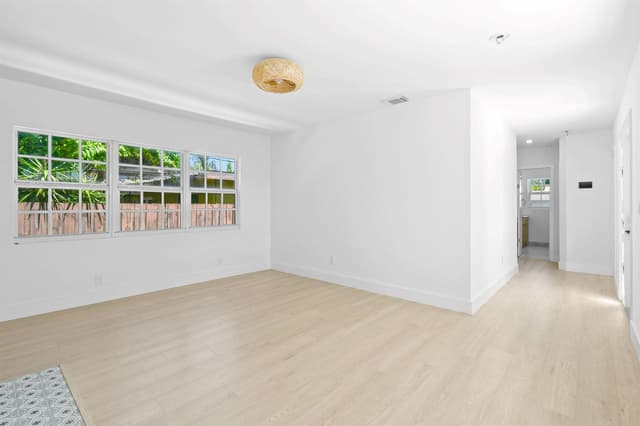 1201 N Ocean Breeze, FL 33460 - Photo 6