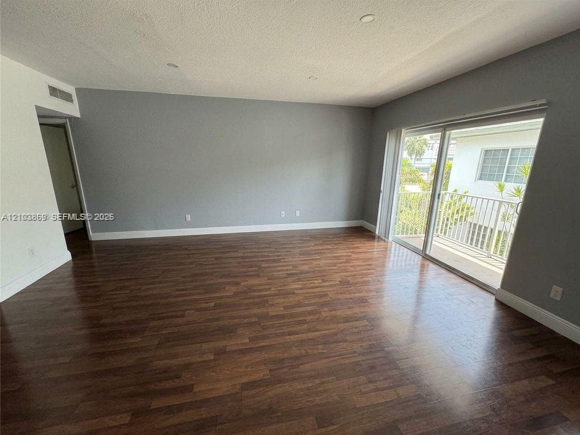 9260 Bay Harbor Ter # 24, Bay Harbor Islands FL 33154 - Bay Harbor Islands, FL - Photo 1
