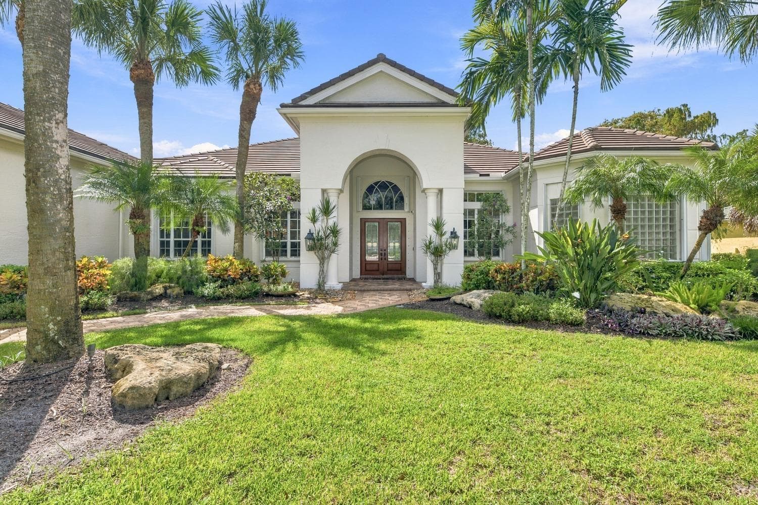 17104 GULF PINE Circle, Wellington FL 33414 - Wellington, FL - Photo 1