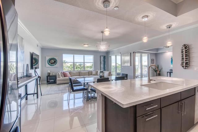 441 Bay Colony Drive N, Juno Beach FL 33408 - Juno Beach, FL - Photo 5