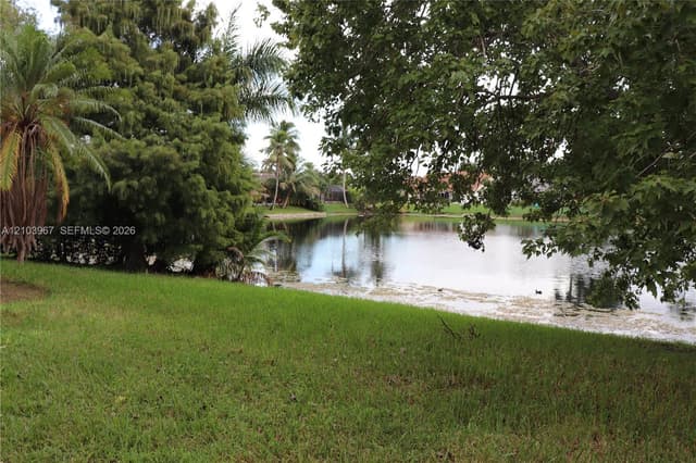 16258 NW 12th St, Pembroke Pines FL 33028 - Pembroke Pines, FL - Photo 4