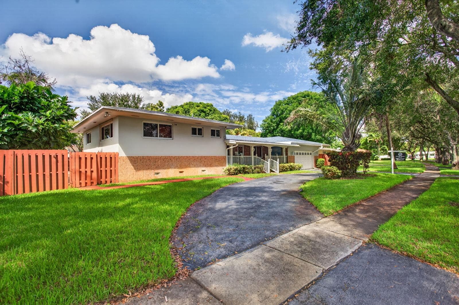 291 SW 60TH Avenue, Plantation FL 33317 - Plantation, FL - Photo 1
