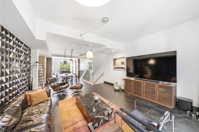 455 NE 39th St # 110, Miami FL 33137 - Miami, FL - Photo 6