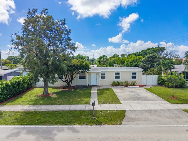 1388 NE 54TH Street, Pompano Beach FL 33064 - Pompano Beach, FL - Photo 5