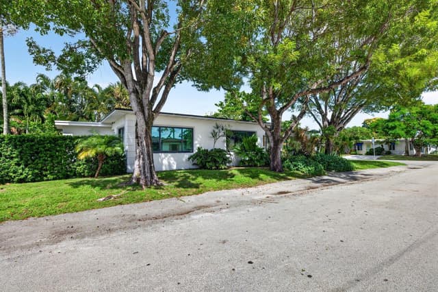 1515 NE 16TH Street, Fort Lauderdale FL 33304 - Fort Lauderdale, FL - Photo 3