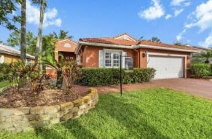 363 SW 161st Avenue, Pembroke Pines FL 33027 - Pembroke Pines, FL - Photo 2